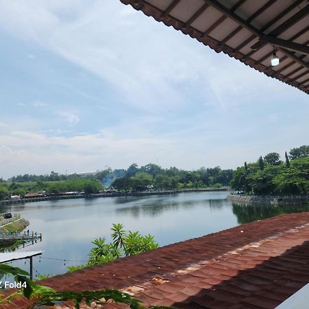 Omah Kenangan At Seven Trumpets Resort Maguwo Luaran gambar