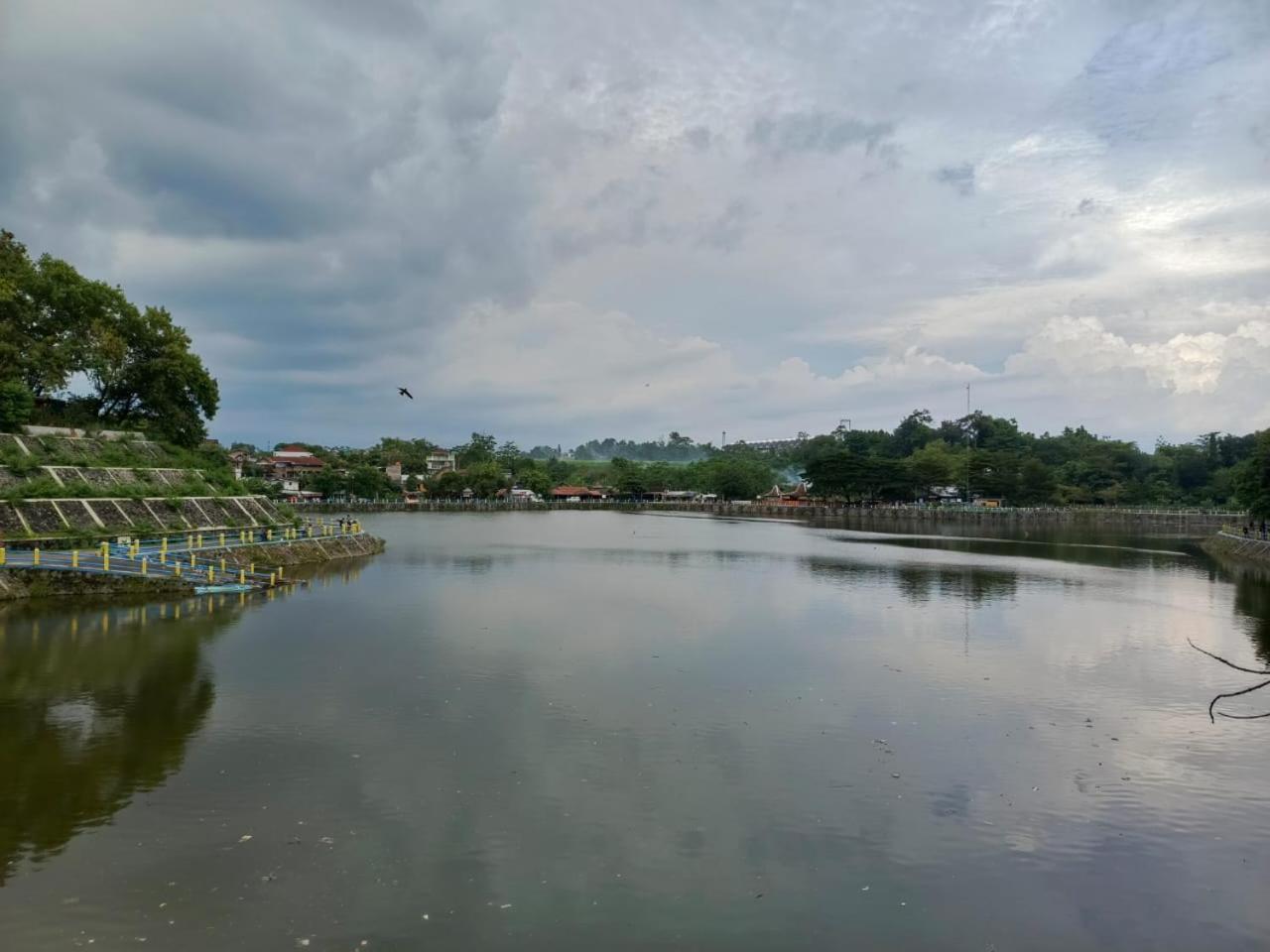 Omah Kenangan At Seven Trumpets Resort Maguwo Luaran gambar