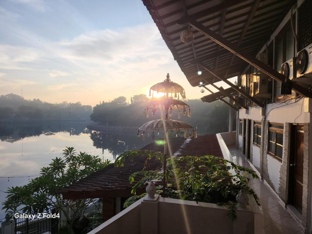 Omah Kenangan At Seven Trumpets Resort Maguwo Luaran gambar
