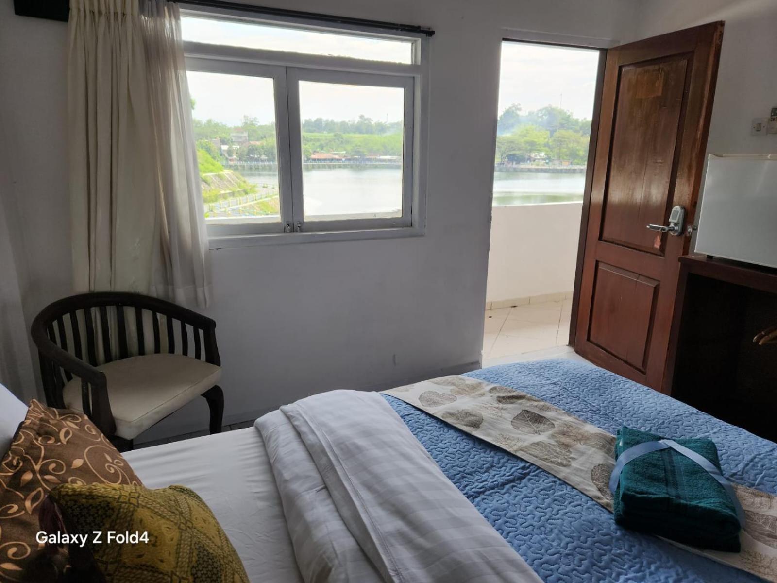 Omah Kenangan At Seven Trumpets Resort Maguwo Luaran gambar