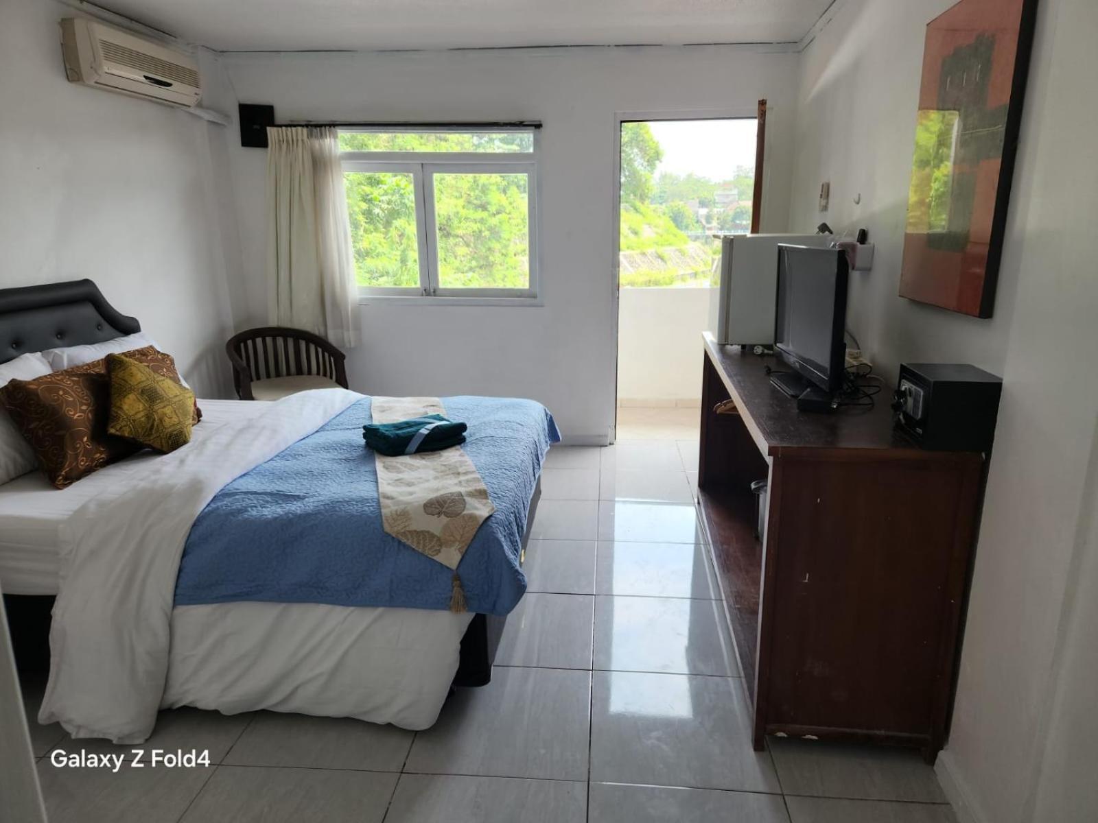 Omah Kenangan At Seven Trumpets Resort Maguwo Luaran gambar
